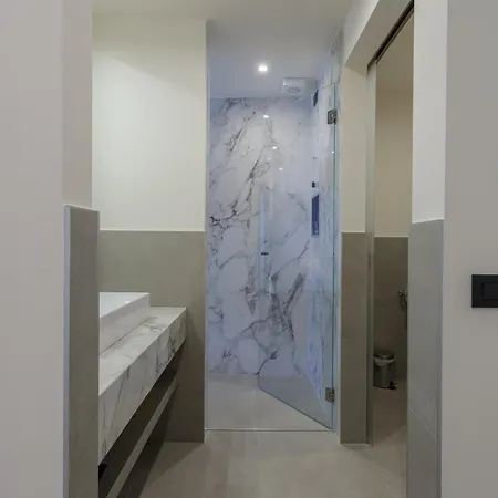 Drago By Double Hospitality 3* Brenzone sul Garda